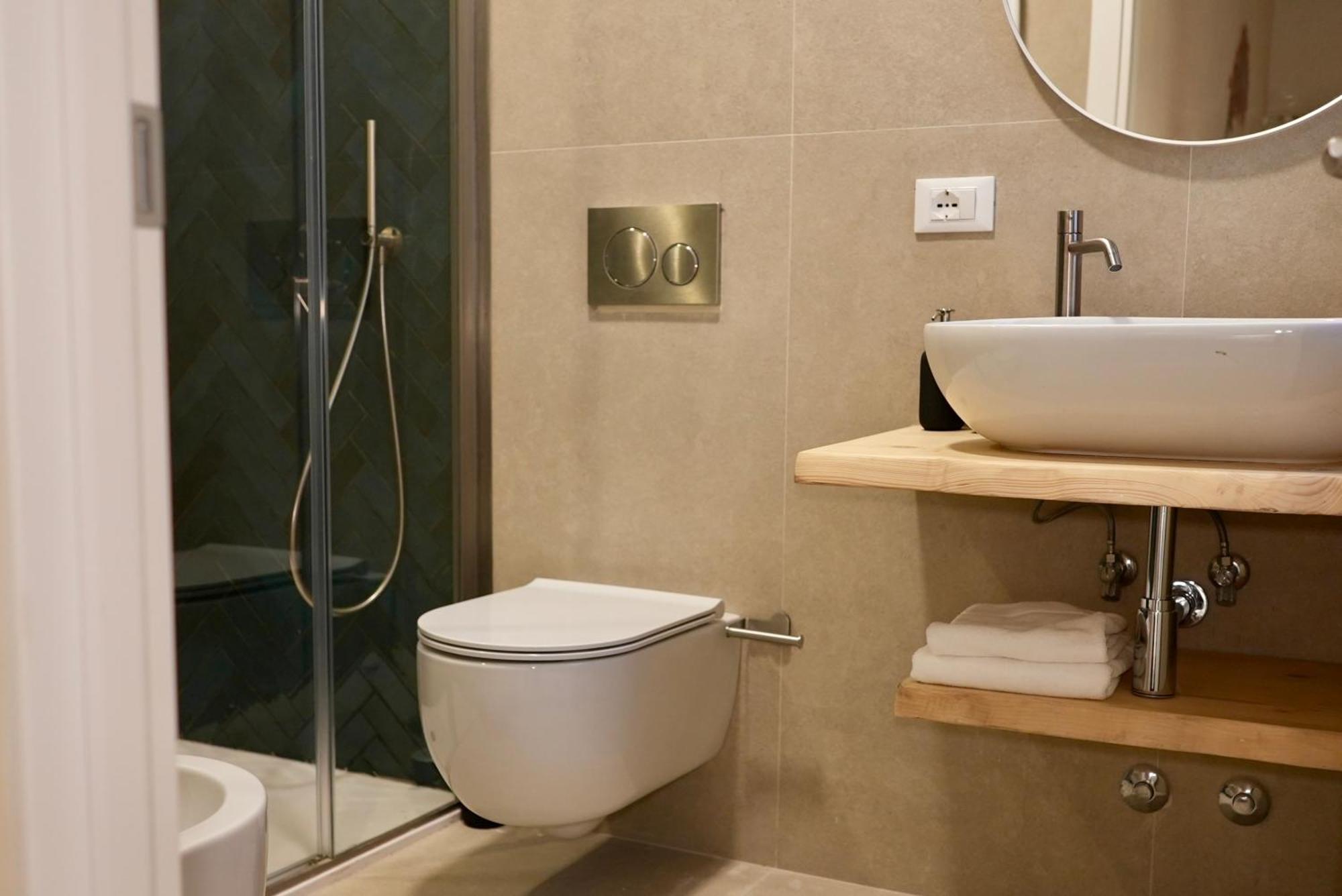 Qn Apartments Venice Luaran gambar